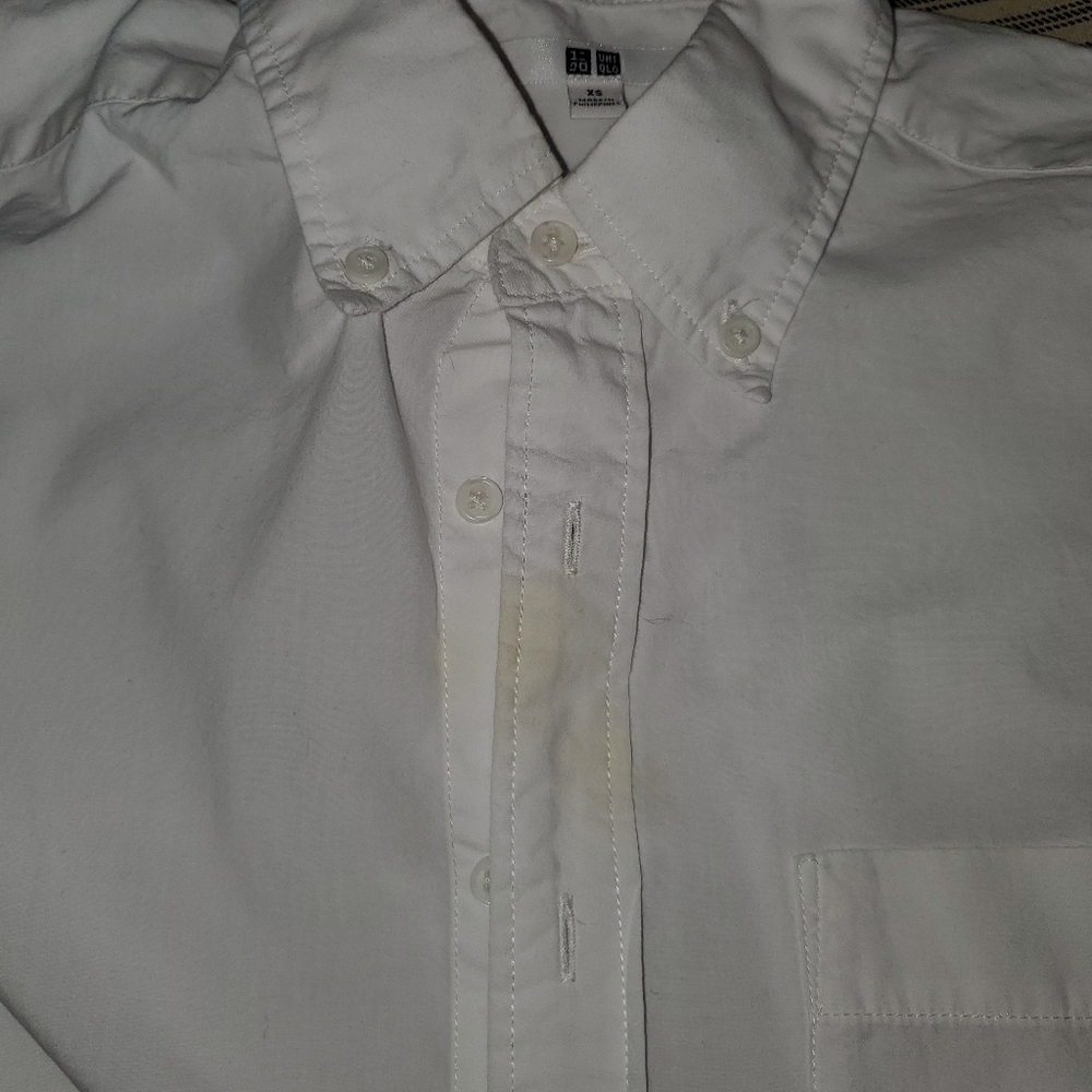 Uniqlo White Button Down Shirt - small yellowing